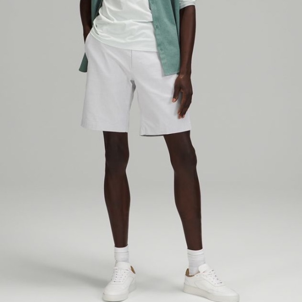 lululemon athleta Commission shorts, size 28, Like New